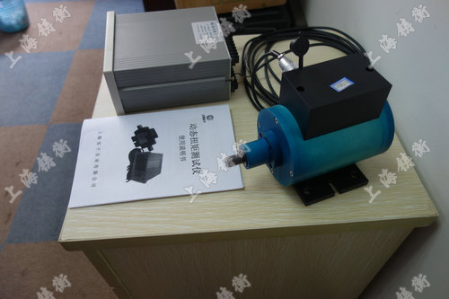電機動態(tài)扭矩測試儀圖片