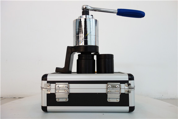 千斤頂力矩放大器