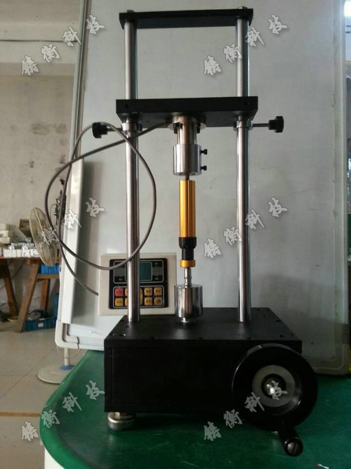 扭力扳手測(cè)量?jī)x圖片